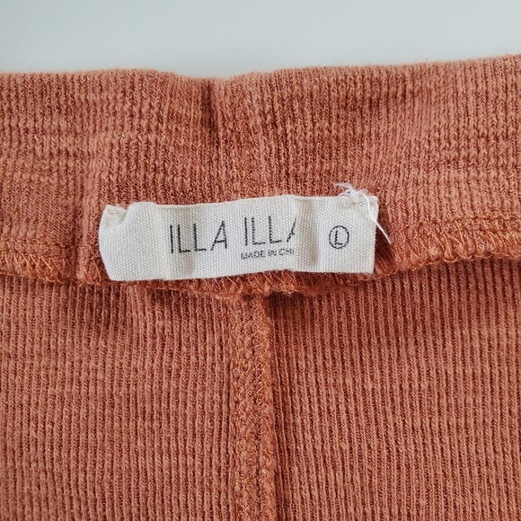 ILLA ILLA | Soft Orange Dolman Sleeve Cowl Sweater - Picture 2 of 4